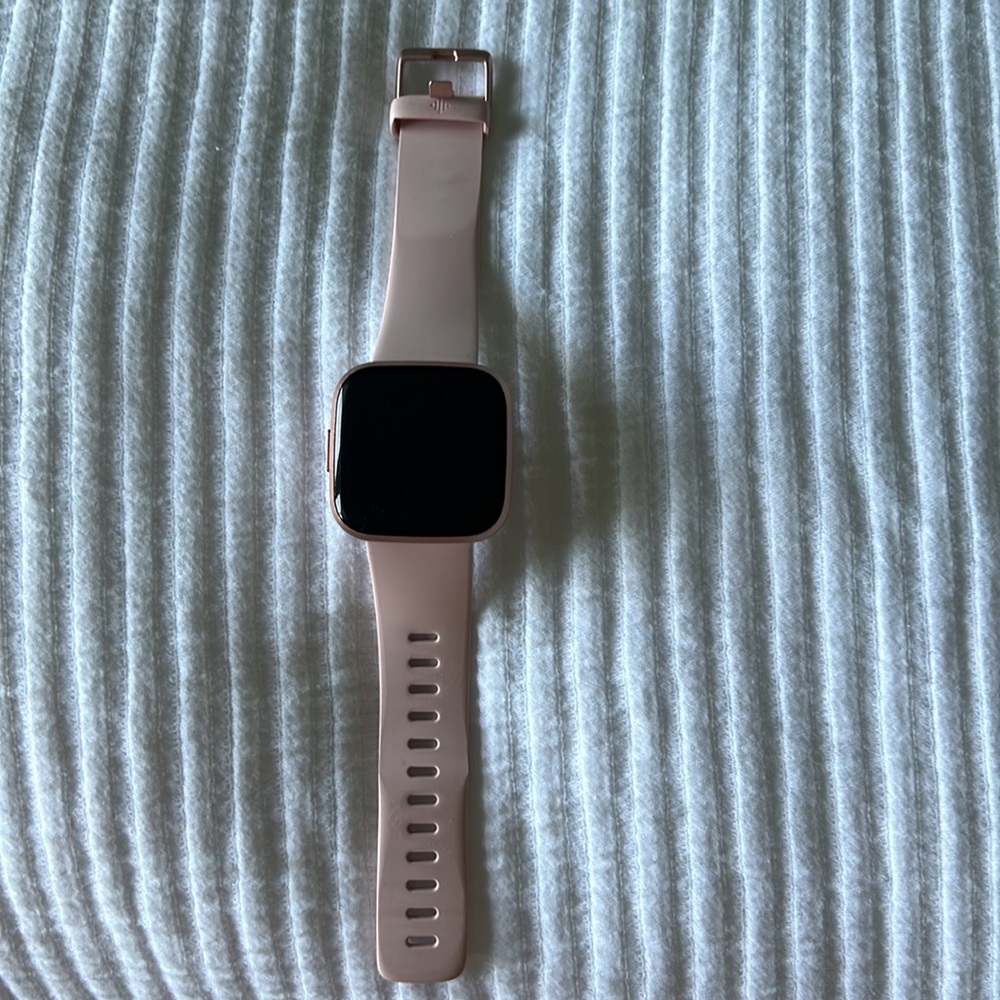 Fitbit versa 2